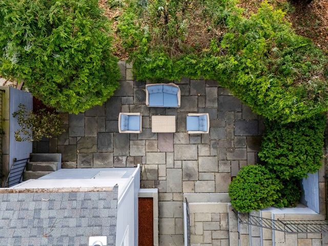 79 Cheever Circle, Andover, MA 01810