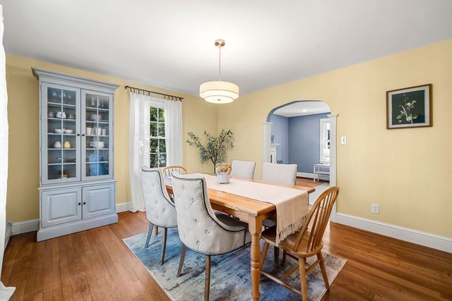 79 Cheever Circle, Andover, MA 01810