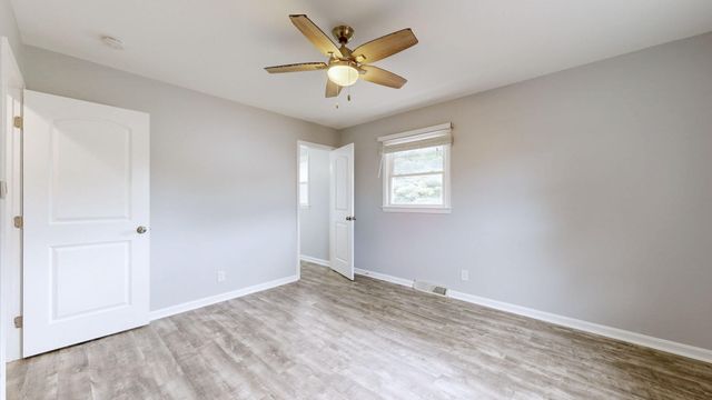 856 Pinkney Drive, Lexington, KY 40504