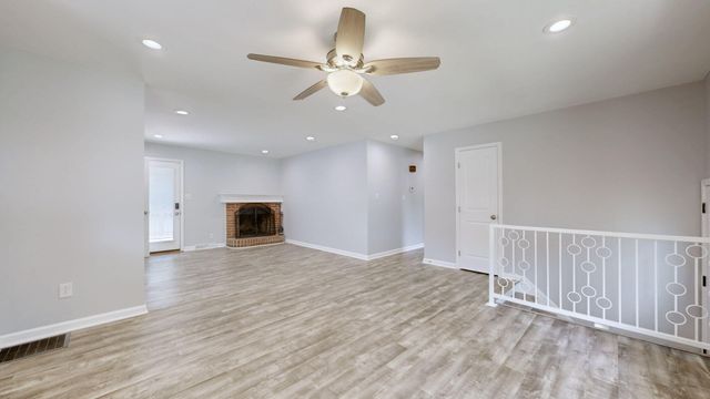 856 Pinkney Drive, Lexington, KY 40504