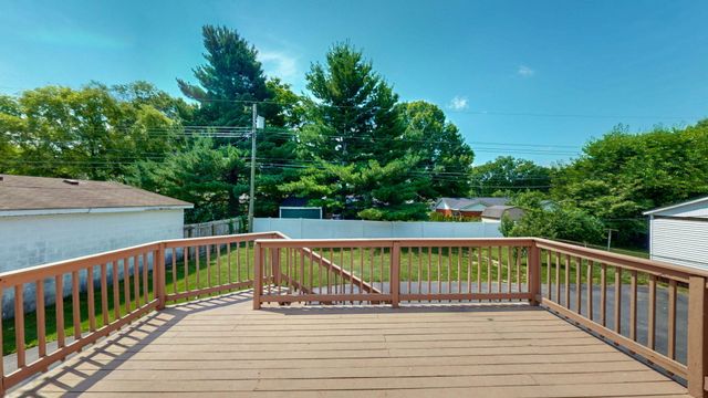 856 Pinkney Drive, Lexington, KY 40504