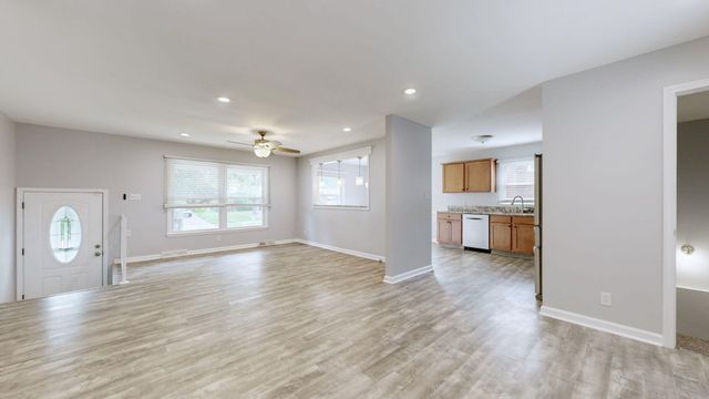 856 Pinkney Drive, Lexington, KY 40504