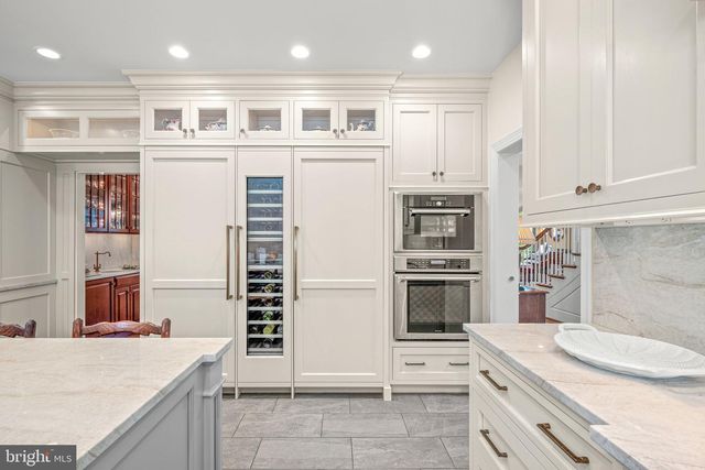 205 EXETER RD, Devon, PA 19333