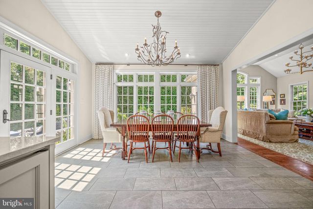 205 EXETER RD, Devon, PA 19333