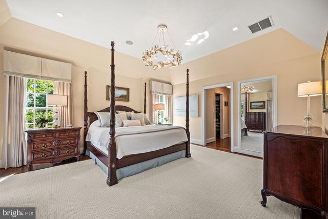 205 EXETER RD, Devon, PA 19333