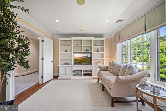 205 EXETER RD, Devon, PA 19333