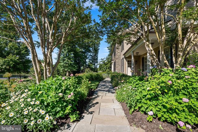 205 EXETER RD, Devon, PA 19333