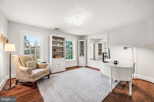 205 EXETER RD, Devon, PA 19333