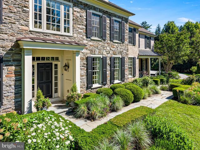 205 EXETER RD, Devon, PA 19333