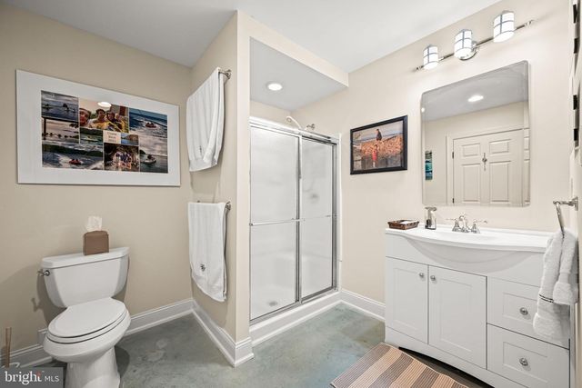 205 EXETER RD, Devon, PA 19333