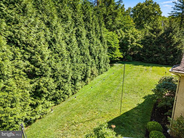 205 EXETER RD, Devon, PA 19333