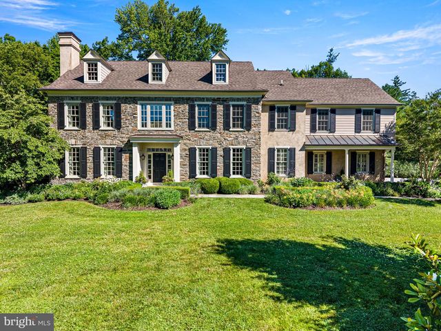205 EXETER RD, Devon, PA 19333