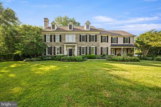 205 EXETER RD, Devon, PA 19333