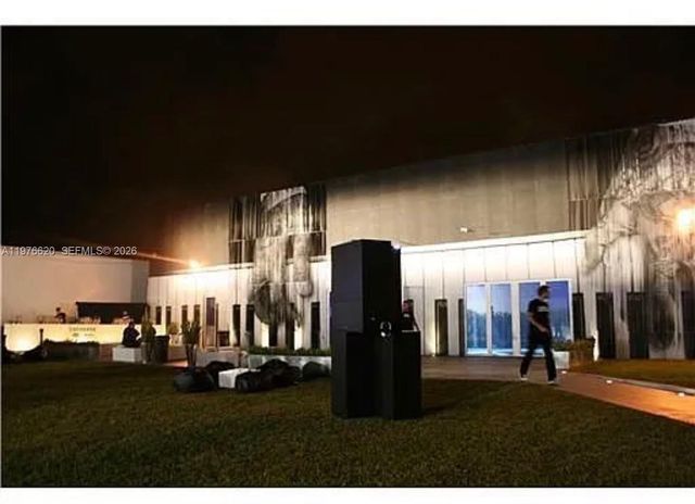 550 NW 29th St, Miami, FL 33127