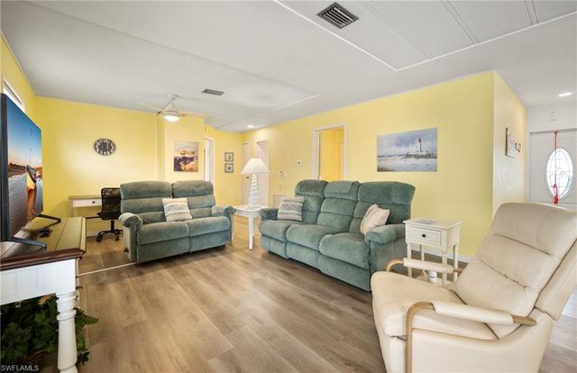 14715 Patrick Henry RD, North Fort Myers, FL 33917