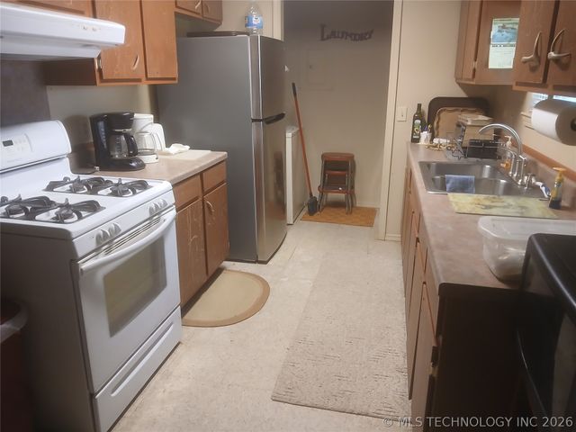 2644 N 548 Road, Tahlequah, OK 74464