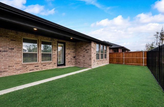 2161 Hermann Lane, Carrollton, TX 75010