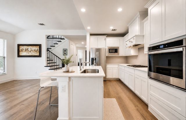 2161 Hermann Lane, Carrollton, TX 75010