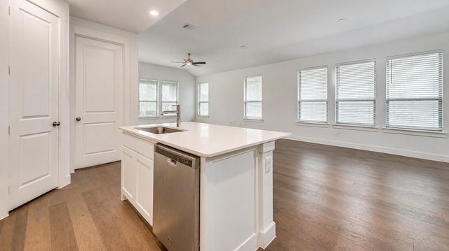2161 Hermann Lane, Carrollton, TX 75010