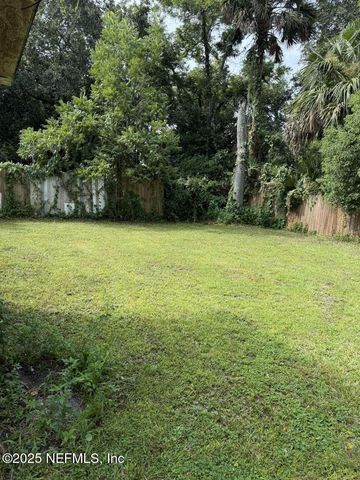 2330 WOODLAND Street, Jacksonville, FL 32209