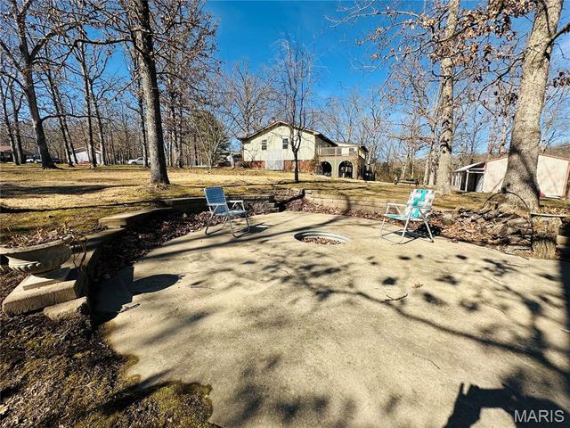34 Kathryn Drive, St James, MO 65559