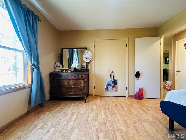 34 Kathryn Drive, St James, MO 65559