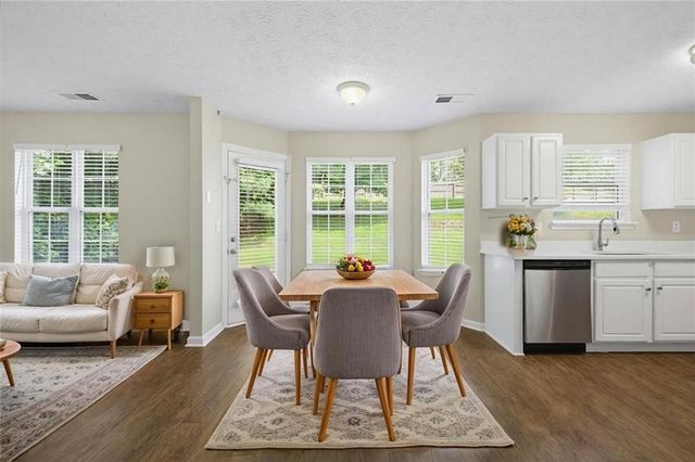 4869 Noah Ridge, Acworth, GA 30101