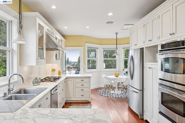 4081 4081 NORTON AVENUE, Oakland, CA 94602