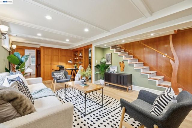 4081 4081 NORTON AVENUE, Oakland, CA 94602