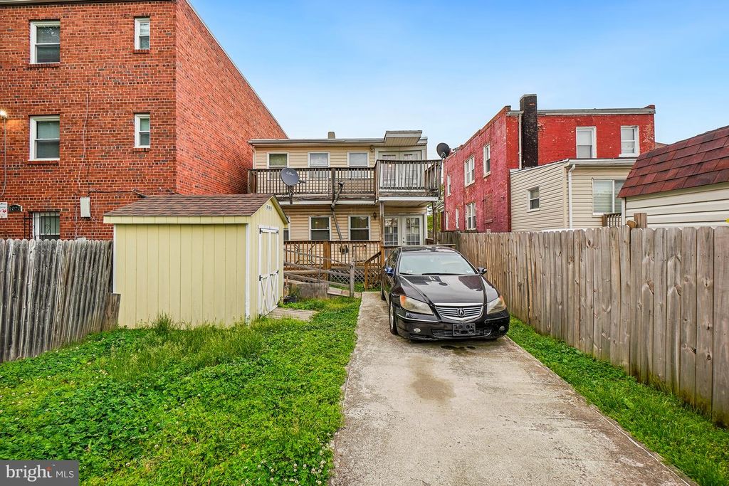 Image 30 of property listing at 1018 45TH ST NE, Washington, DC 20019