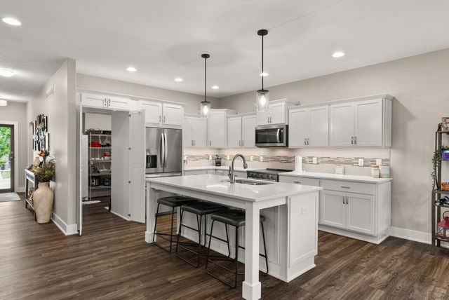 1126 NE 17th Lane, Ankeny, IA 50021