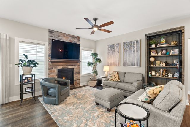 1126 NE 17th Lane, Ankeny, IA 50021