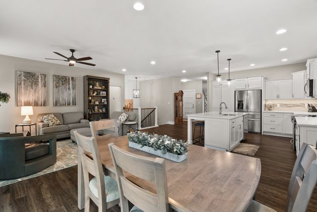 1126 NE 17th Lane, Ankeny, IA 50021