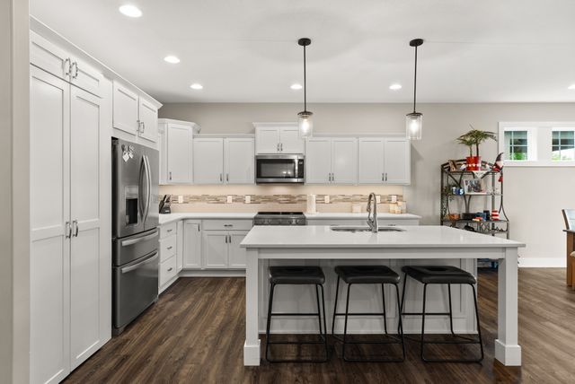1126 NE 17th Lane, Ankeny, IA 50021