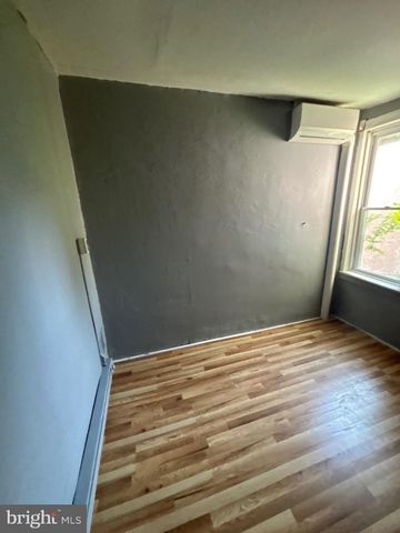 1406 W PACIFIC ST, Philadelphia, PA 19140