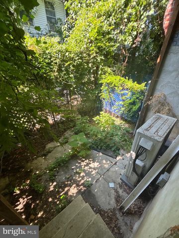 1406 W PACIFIC ST, Philadelphia, PA 19140