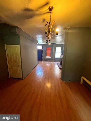 1406 W PACIFIC ST, Philadelphia, PA 19140