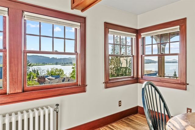 185 Spring Street, Cathlamet, WA 98612