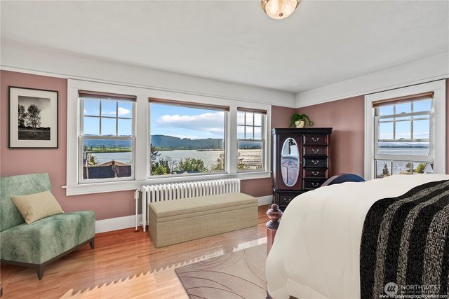 185 Spring Street, Cathlamet, WA 98612