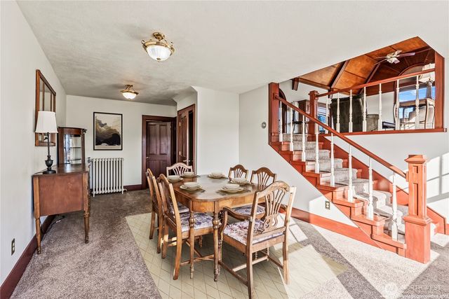 185 Spring Street, Cathlamet, WA 98612