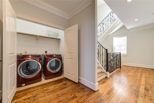 5226 Kiam Street 1015, Houston, TX 77007