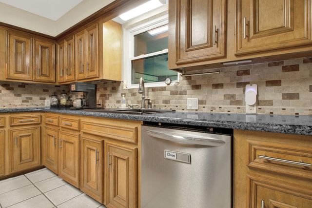 23206 Decker Prairie Rosehill Road, Magnolia, TX 77355