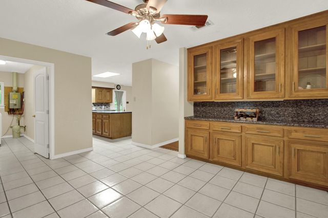 23206 Decker Prairie Rosehill Road, Magnolia, TX 77355