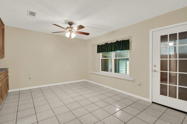 23206 Decker Prairie Rosehill Road, Magnolia, TX 77355