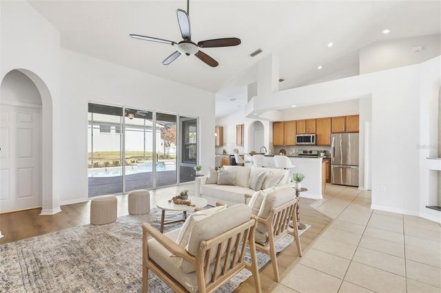 101 OAK HAVEN CIRCLE, Deland, FL 32720