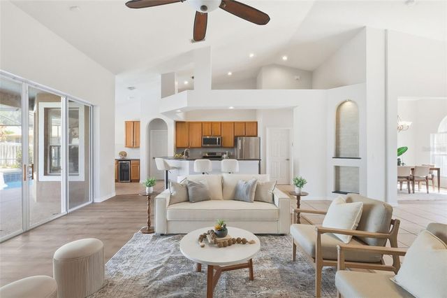 101 OAK HAVEN CIRCLE, Deland, FL 32720