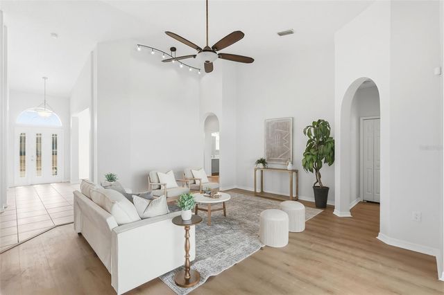 101 OAK HAVEN CIRCLE, Deland, FL 32720