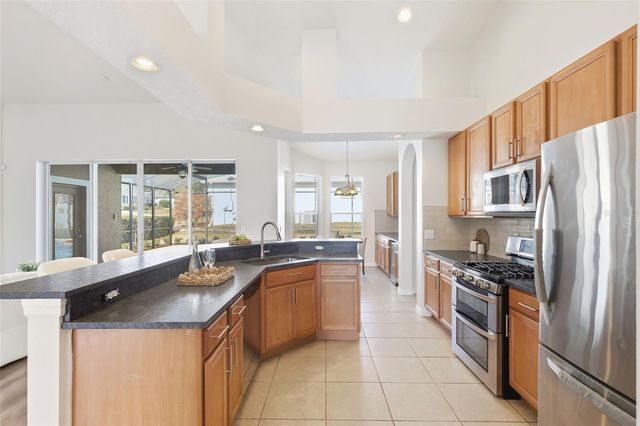 101 OAK HAVEN CIRCLE, Deland, FL 32720