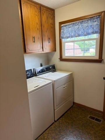 424 Jones Street, Siloam Springs, AR 72761
