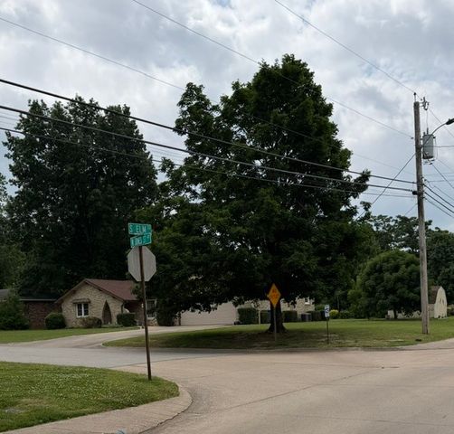 424 Jones Street, Siloam Springs, AR 72761